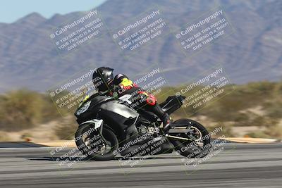 media/Oct-30-2025-Racers Edge (Thu) [[dabbdaf680]]/3-B Group/Session 4 (Turn 9 Side)/